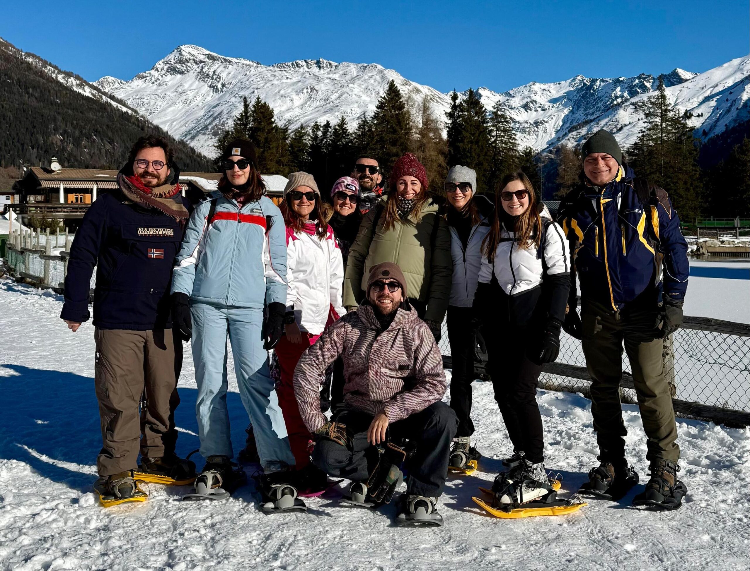 Gruop photo of snowshoeing during promos winter day